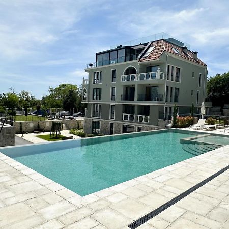 Mediterranea Complex - Luxury Apartment With Sea & Pool View! Varna Luaran gambar